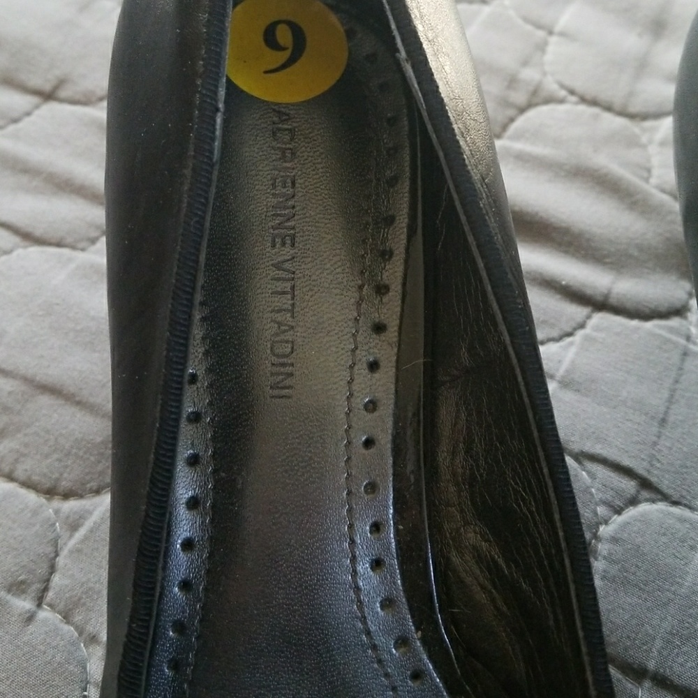 Shoes - Picture 2 of 3
